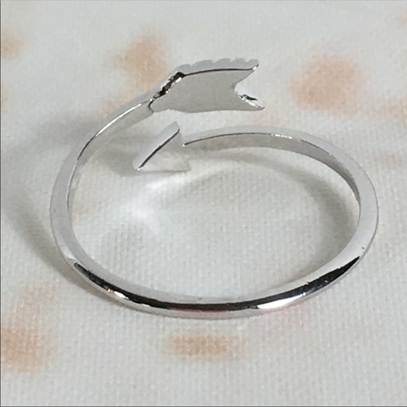 Follow Your Arrow Wrap Around Fashion Ring - Picture 3 of 3